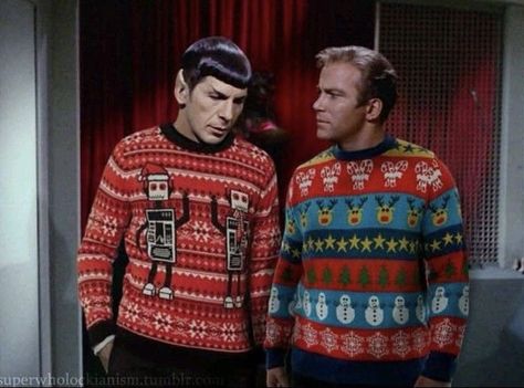 Merry Christmas from Spock and Kirk Star Trek Christmas, Ugly Sweater Day, Humour Geek, Spock And Kirk, James T Kirk, Star Trek Funny, Star Trek Original Series, Star Trek Characters, Star Trek Original