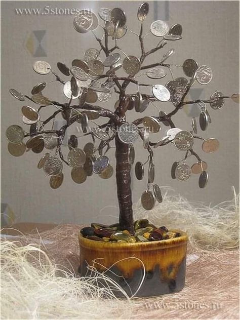 Coin Crafts, Coin Art, Metal Artwork Wall, Best Selling Products, Metal Art Diy, Metal Art Projects, Scrap Metal Art, Décor Diy, Selling Products