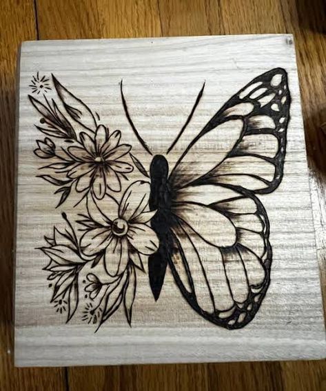 Beginner Wood Burning, Pyrography Designs, Wood Burning Patterns Stencil, Wood Burning Stencils, Wood Burning Techniques, Pyrography Patterns, Wood Burn Designs, Driftwood Art Diy, Urban Decor