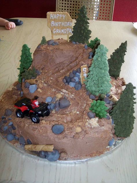 Four Wheeler Cake, 4 Wheeler Cake, Jeep Cake, Truck Birthday Cakes, Bike Cakes, Dirt Bike Birthday, Jeep Gear, Monster Truck Cake, Four Wheeler