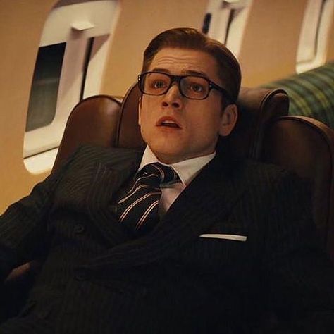 Taron Egerton Boyfriend, Taron Egerton Boyfriend Material, Taron Egerton Shirtless, Tarron Edgerton, Kingsman Aesthetic, Taren Egerton, Eggsy Kingsman, Taron Edgerton, Taron Egerton Kingsman