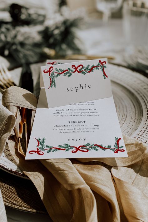 Christmas Bow Table Decor, Table Name Cards Christmas, Social Christmas, Christmas Menu Design, Christmas Party Menu, Place Cards Template, Party Seating, Christmas Place Cards, Tent Card