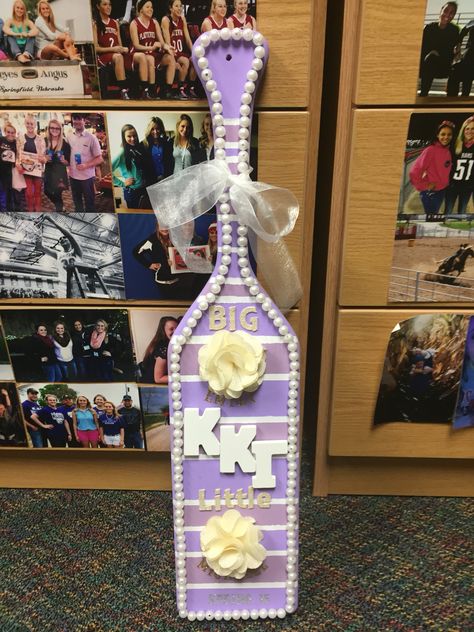 KKG Sorority Paddle Sorority Paddles Ideas, Sorority Paddles, University Of Kentucky, Paddles, Sorority, Bottles Decoration, Kentucky, University