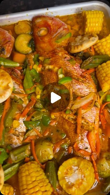 Snapper Fish, Jamaican Cuisine, Budget Family Meals, Steamed Fish, Red Snapper, Jamaican Recipes, Coconut Curry, Easy Family Meals, Recipes From Heaven