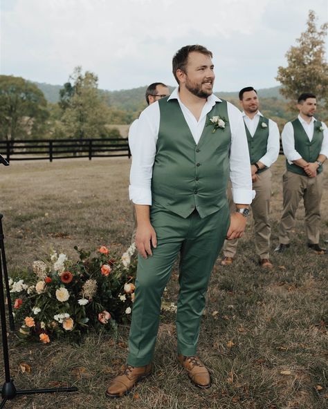 a moment for the guys Vest For Groomsmen, Vest Groomsmen, Outfit For Groom, Groomsmen Dress, Chubby Men, Western Outfit, The Guys, Peach Color, Olive Color