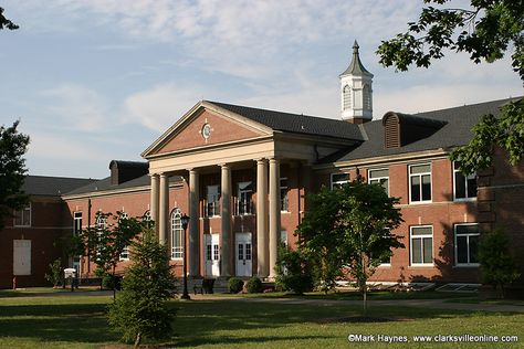 Veteran Scholarships, Austin Peay State University, Clarksville Tennessee, Kind Of Blue, Clarksville Tn, Language And Literature, University College, Community Engagement, Youtube Art