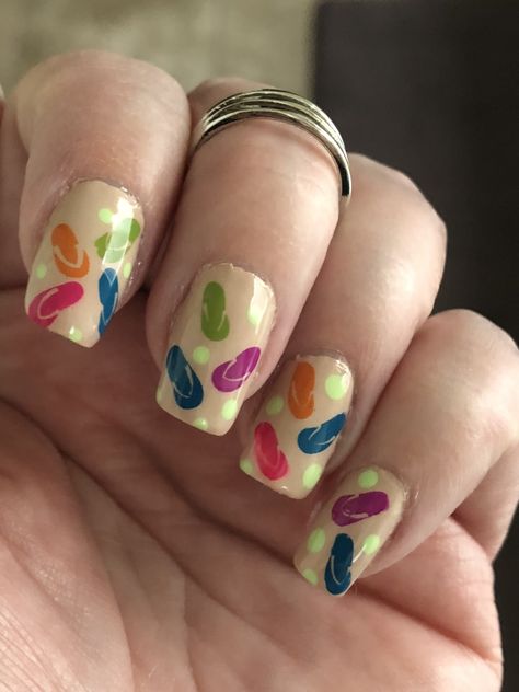 Flip flop nail art Flip Flop Nails, Gods And Generals, Nail Designs Spring, Nail Stamping, Nail Art Design, French Nails, Simple Nails, Spring Nails, Nail Art Designs