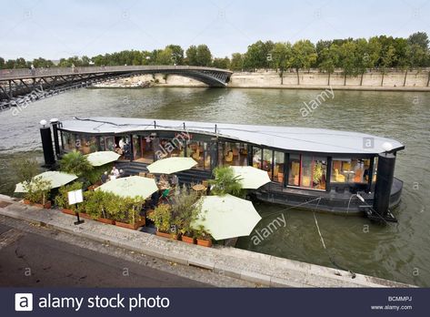 Download this stock image: Le Quai restaurant boat, on River Seine, Paris, France - BCMMPJ from Alamy's library of millions of high resolution stock photos, illustrations and vectors. Riverfront Landscape, Boat Restaurant, River Restaurant, Lake Town, Boat Theme, Restaurant Plan, Earth Bag Homes, Floating Restaurant, Floating Architecture