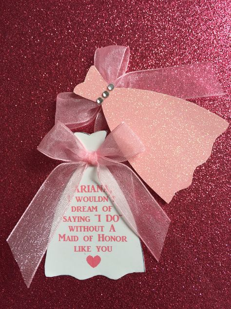 DIY Bridesmaid, Maid of Honor cards. Handmade Greeting Card Designs, Bridesmaid Diy, Baby Shower Deco, Wedding Cards Handmade, Handmade Christmas Crafts, Diy Mothers Day Gifts, Paper Crafts Diy Kids, Kids Crafts, Diy Invitations