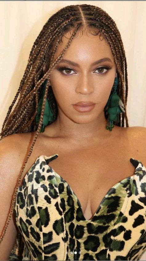 Honey Blonde Knotless Braids, Braids Aesthetic, Beyonce Braids, Multi Millionaire, Beyonce Hair, Blonde Box Braids, Single Braids, Box Braids Hairstyles For Black Women, Hairstyle Inspo