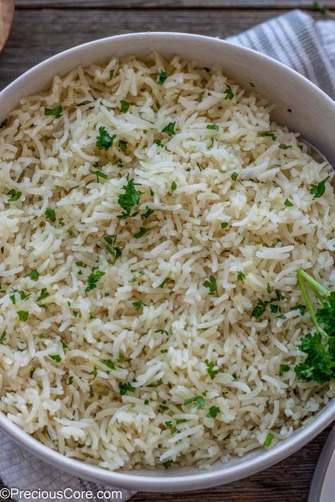 Thyme Rice Recipe, Garlic Herb Brown Rice, Herbed Rice Recipes, Herb Rice Recipes, Herb And Butter Rice, Garlic And Herb Rice, Garlic Herb Rice, Thyme Rice, Herby Rice