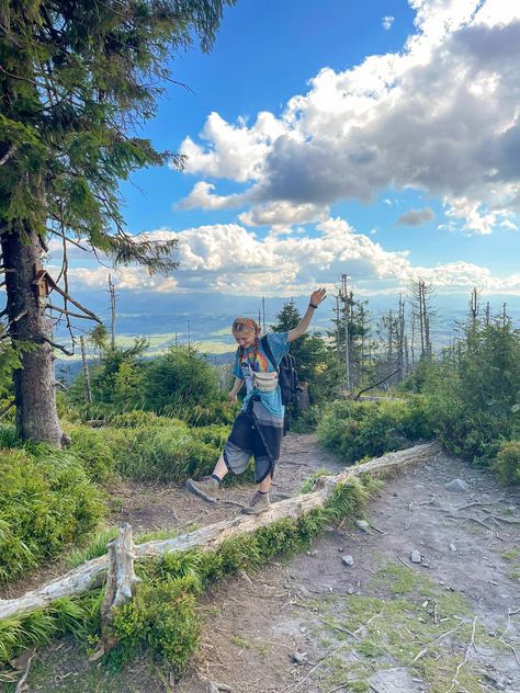 Polish Mountains, Mountains Travel, Head In The Clouds, In The Clouds, The Clouds, Hippie Style, Natural Landmarks, Travel, Nature