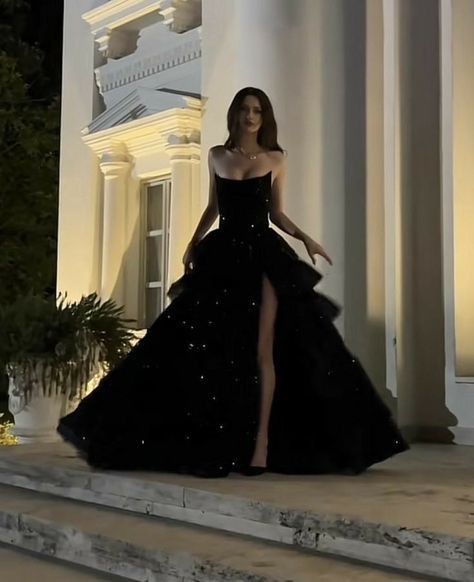 Fantasy Black Dress Aesthetic, Graduation Dress Ball Gowns, Glam Ball Gowns, Black Prom Dress Long Sparkly Ball Gowns, Black Ballgown Prom Dress, Black Glitter Dress Prom, Glittery Bodycon Dress, Black Princess Prom Dress, Prom Dresses For 5th Grade