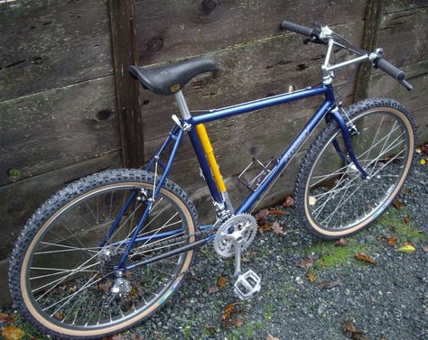 Show us your vintage mountain bikes! - Page 192 - Bike Forums Specialized Rockhopper, Mtb 26, Bike Restoration, Vintage Mountain Bike, Retro Bikes, Modern Bike, Retro Bike, Vintage Cycles, Mtb Bicycle