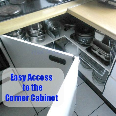 Create Easy Access to the Kitchen Corner Cabinets Organizing Blind Corner Cabinets, Bottom Corner Kitchen Cabinet Ideas, Blind Corner Cabinet Solutions Diy, How To Organize Corner Kitchen Cabinet, Corner Cupboard Organization, Kitchen Corner Cupboard, Kitchen Corner Cabinet, Kitchen Corner Storage, Diy Organize