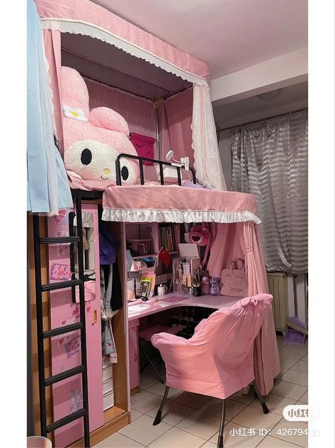 Kawaii Room With Loft Bed, Loft Bed Anime Room, Kawaii Room Loft Bed, Loft Bed Kawaii, Kawaii Loft Bedroom, Kawaii Bunk Bed, Kawaii Loft Bed, Pink Loft Bed, Bunk Bed Rooms Ideas