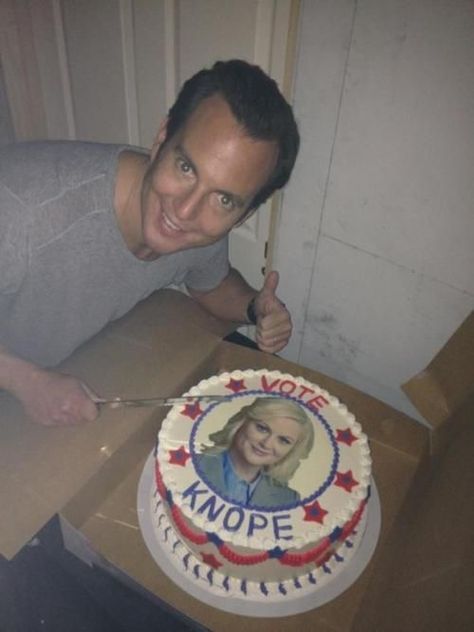 Arrested Development, Will Arnett, Log In, Log, Tumblr, Cake