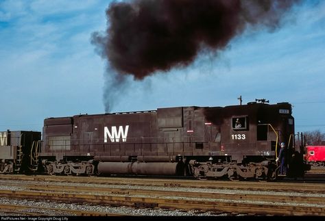 RailPictures.Net Photo: NW 1133 Norfolk & Western Alco C630 at Norfolk, Virginia by Doug Lilly Train Pics, Csx Trains, Vintage Trains, Train Kit, Railroad Companies, Railroad History, Norfolk Virginia, Southern Railways, Norfolk Southern