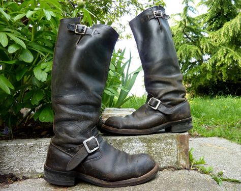 Teen Wolf Fashion, Wolf Fashion, The Road Warriors, Road Warrior, Mens Measurements, Engineer Boots, Hot Boots, Mad Max, Biker Boots