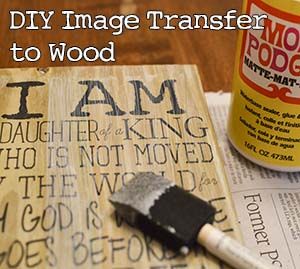 Really neat technique to transfer printed images to wood.  This would be great to make some inexpensive Christmas gifts! Woodworking Garage, Wood Transfer, Inexpensive Christmas Gifts, Inexpensive Christmas, Diy Holz, Woodworking Ideas, Diy Signs, Crafty Craft, Mod Podge