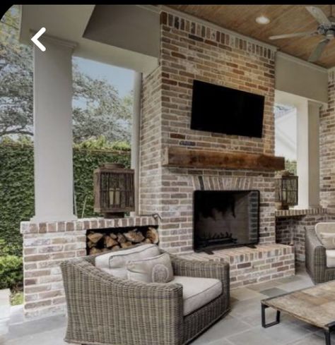 Outdoor Fireplace With Covered Patio, Outdoor Patio Fireplace Covered, Covered Patios With Fireplaces, Screened In Back Porch With Fireplace, Outside Back Porch Ideas, Covered Deck With Fireplace, Covered Patio With Fireplace, Fireplace Porch, Patio Vibes