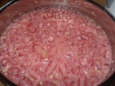 The Polynesian Kitchen: My Mama's Watermelon Otai Recipe Otai Drink Recipe, Watermelon Otai, Fijian Recipes, Samoan Recipes, Tongan Food, Polynesian Dishes, Polynesian Recipes, Fijian Food, Samoan Food