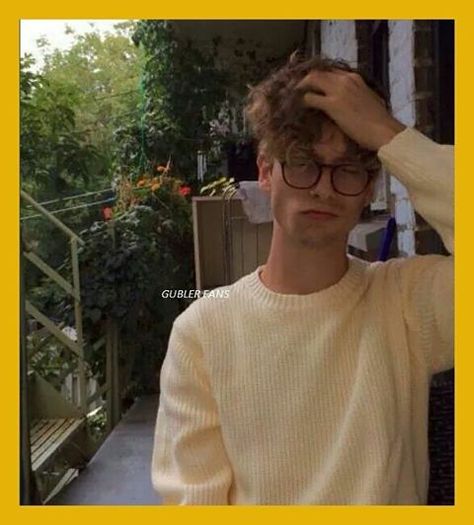 Bad Hair Day? Not Matthew. He still looks awesome! 🤗💛 Photo Credit: Gubler Fans/ Facebook #matthewgraygubler #mgg #gubler #gublerfans #cute #artist #losangeles @gublergram Dr Reid, Dr Spencer Reid, Crimal Minds, Matthew Gray, Matthew Gray Gubler, Spencer Reid, Bad Hair, Serie Tv, Pretty People