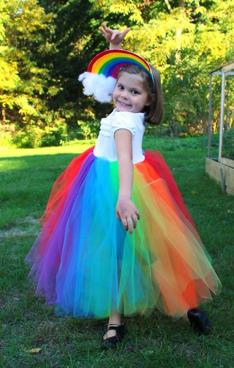 Rainbow Costume Diy, Troll Halloween Costume, Rainbow Halloween Costume, Halloween Diy Outfit, Diy Circle Skirt, Tulle Costumes, Diy Tulle Skirt, Rainbow Costumes, Rainbow Halloween