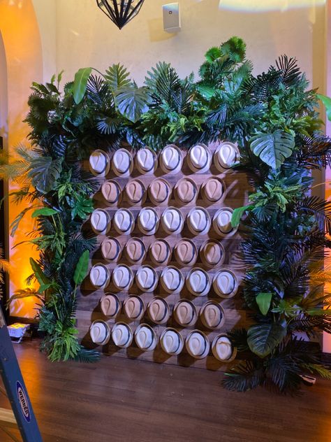 Copacabana Theme Party, Havana Nights Party Centerpieces, Tropical Party For Men, Cuban Nights Theme Party, Havana Nights Centerpieces, Jimmy Buffet Party, Cuban Party Theme, Tropical Christmas Party, Cuba Party