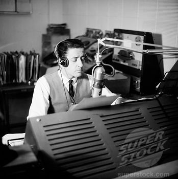 Old Radio Shows, Radio Show Host Character Design, 1940s Radio Aesthetic, 80s Radio Aesthetic, 1930s Radio Aesthetic, 1920s Radio Host, Radio Host Character Design, Radio Photoshoot, Radio Host Aesthetic