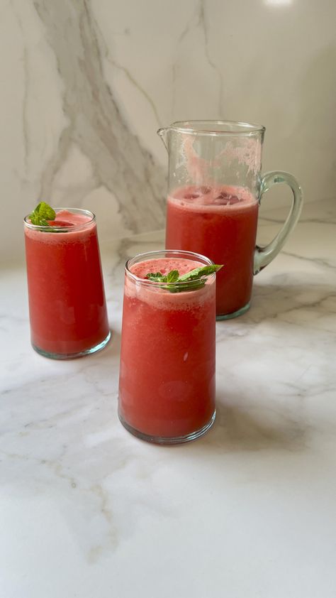 Watermelon and Mint Cooler Watermelon And Mint, Watermelon Mint, Breakfast Recipes Indian, Recipes Indian, I Want To Eat, Breakfast Recipes, Watermelon, Mint