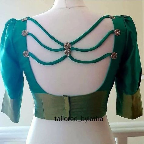 green blouse back neck designs Latest Fashion Blouse Designs, Blouse Design Latest, Bridal Blouse Design, Latest Blouse Design, Blouse Back Neck Design, Back Neck Design, Lace Blouse Design, Blouse Back Neck, Best Blouse Designs