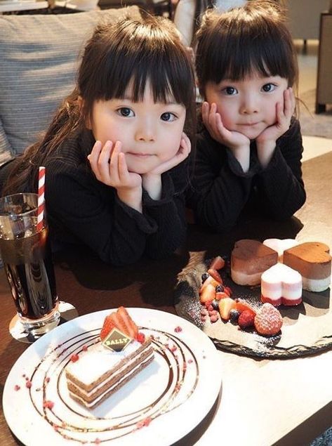 "I don't want to stay with you anymore. Just sign up the divorce pape… #fanfiction #Fanfiction #amreading #books #wattpad Asian Baby, Twin Baby Girls, Ulzzang Kids, Cute Asian Babies, Cute Twins, Korean Babies, Asian Kids, Asian Babies, Ulzzang Boy