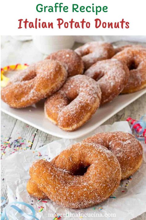 Graffe are deliciously soft, fried donuts covered in sugar that hide a secret to their lightness. If you want fluffy, tasty Italian donuts that aren’t oily, this is the recipe for you! #Graffe #GraffeNapoletane #ItalianDonuts Mashed Potato Donut Recipe, Portuguese Donuts Recipe, Italian Donuts Recipe, Potato Donuts Recipe, Potato Donut, Donut Recipe Fried, Homemade Doughnut Recipe, Italian Treats, Italian Donuts