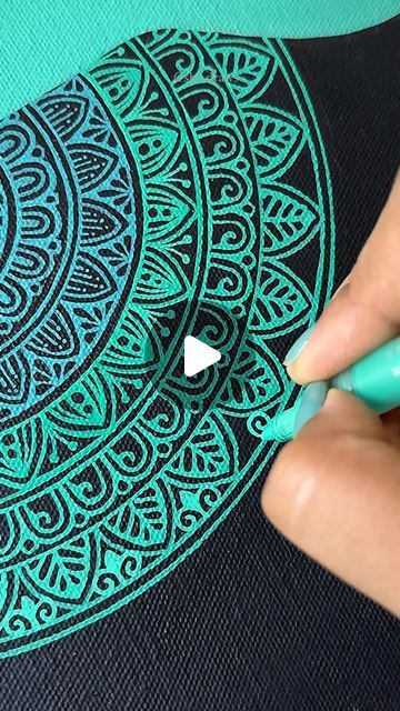 Simple Mandala Painting On Canvas, Mandala Art On Big Canvas, Mandala On Big Canvas, Square Canvas Mandala Art, Mandala Dot Art On Rectangular Canvas, Mandala On Rectangle Canvas, Indian Mandala, Mandala Art Therapy, Mandala Canvas