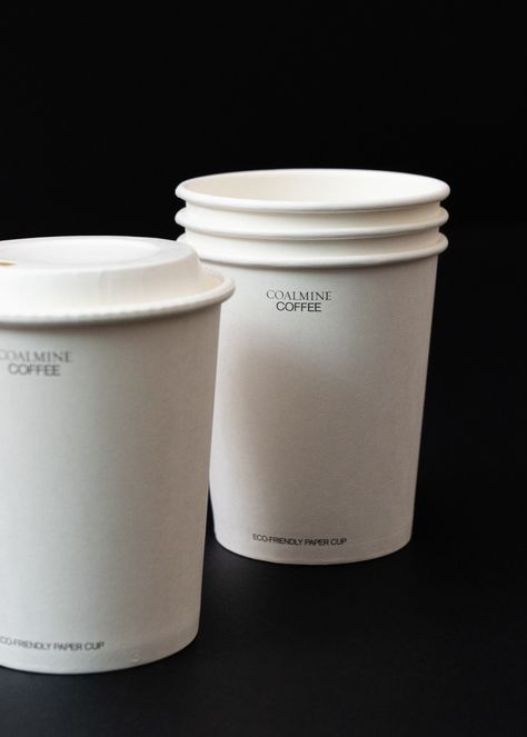 Branding System, Paper Cup Design, Branding Identity Design, Drinks Packaging Design, Cafe Cup, Cafe Branding, Coffee Shop Aesthetic, Coffee Cup Design, Printed Cups