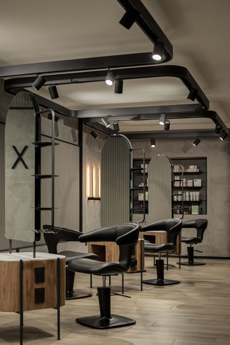 Frameweb | Boxx Studio Hairdressers Modern Hairdresser Salon Interior Design, Concrete Barbershop, Cool Barbershop Design, Modern Barber Shop Ideas Interior Design, Modern Barber Shop Ideas, Luxury Barbershop, Barber Interior, Modern Barber Shop, Men Salon