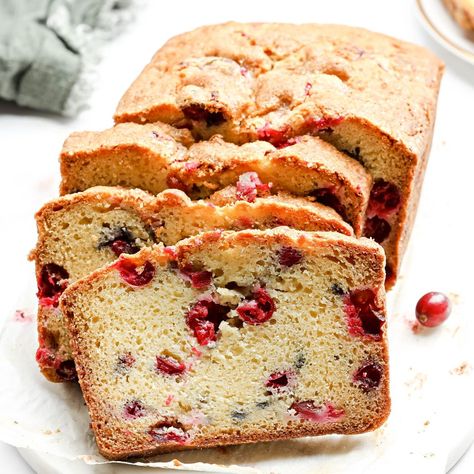 Best Ever Cream Cheese Cranberry Loaf - Top Recipes Cream Cheese Cranberry Bread Recipe, Cranberry Loaf, Cranberry Nut Bread, Orange Bread Recipe, Cranberry Bread Recipes, Dessert Breads, Orange Bread, Cranberry Orange Bread, Cranberry Cream Cheese