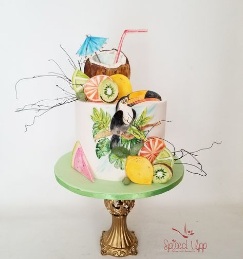 Birthday Cake Tropical, Bird Theme Cake, Summer Themed Cake, Birthday Cake For Man, Summer Fruit Cake, Cake 30th Birthday, Painting On Cake, Cake Flamingo, Havana Theme Party