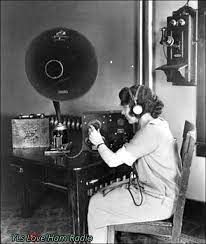 Here we have a woman who works as a live radio broadcaster in the early days of radio. Phantom Tollbooth, Crystal Radio, Golden Age Of Radio, Sw Radio, Titanic History, Shortwave Radio, Radio Vintage, Cb Radios, Old Time Radio