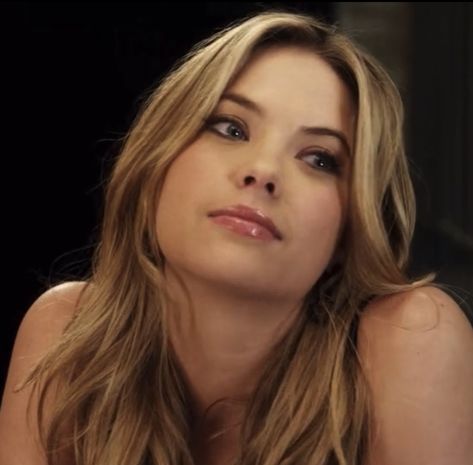 Hanna Marin, Hair