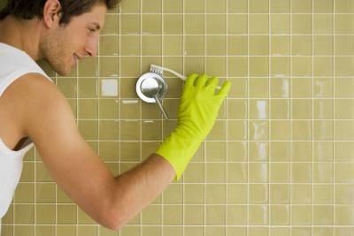 Mold Removal With Rubbing Alcohol  Detergent Soap Scum Cleaner, Clean Shower Grout, Shower Mold, Shower Grout, Shower Door Seal, Bathroom Grout, Tile Repair, Shower Tiles, Mold In Bathroom