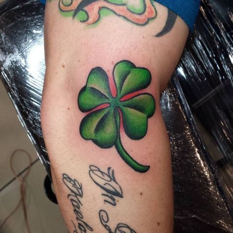 Irish Flower Tattoo, Irish Shamrock Tattoo, Shamrock Tattoo, Leaf Clover Tattoo, Tattoo Dublin, Four Leaf Clover Tattoo, Clover Tattoo, Shamrock Tattoos, Irish Tattoos