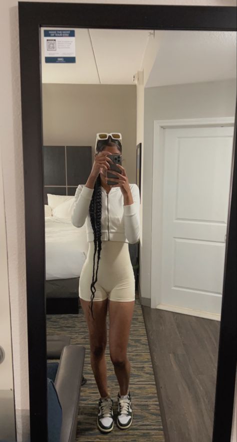 Black Body Suit Outfit, Grey Dunks, Black Bodysuit Outfit, Body Suit Outfit, Recreate Outfits, Black Body Suit, Bodysuit Outfit, Suit Outfit, Homecoming Outfits