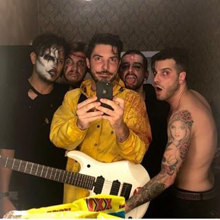 Spencer Charnas (@spencerink) • Instagram photos and videos Screamo Bands, Spencer Charnas, Ice Nine Kills, Ice Nine, People Can Change, Ice Ice Baby, Black Veil Brides, Attractive Guys, Emo Boys