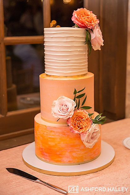 | bohemian peach wedding cake | modern bohemian peach wedding cake | boho wedding cake | modern boho wedding cake | spring wedding cake | tall, three-tier, round peach wedding cake | peach, orange, and pink wedding | gold + peach wedding cake | photo taken at THE SPRINGS Event Venue. follow this pin to our website for more information, or to book your free tour! SPRINGS location:  Stonebrook Hall in Lake Conroe, TX photographer:  Ashford Halley Studios #weddingcake #peachwedding #bohoweddingcake Wedding Cake Spring, Wedding Cake Boho, Wedding Cake Modern, Peach Wedding Cake, Cake Boho, Orange Birthday Cake, Bohemian Cake, Orange Wedding Cake, Wedding Cake Peach