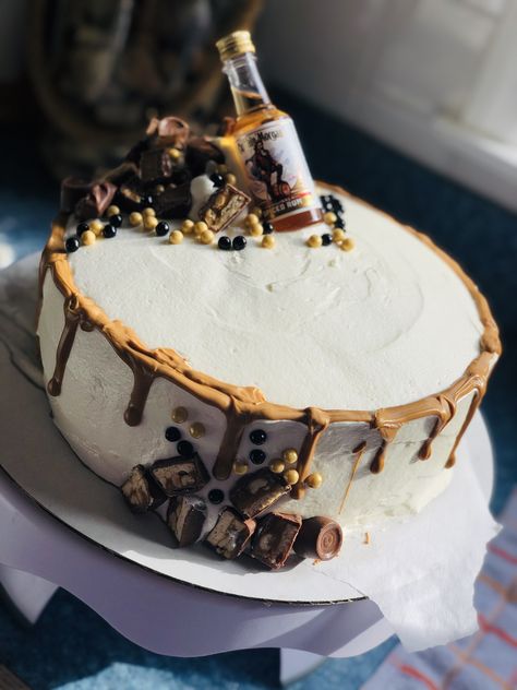 Rum Themed Birthday Party, Captain Morgan Cake Ideas, Rum Birthday Cakes For Men, Captain Morgan Birthday Cake, Rum Birthday Cake, Captain Morgan Cake, Pie Inspiration, Fav Drink, Captain Morgan Rum