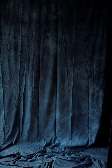 Ruangan Studio, Blue Curtains, Velvet Curtains, Color Textures, Ravenclaw, Blue Aesthetic, Indigo Blue, Blue Velvet, Set Design