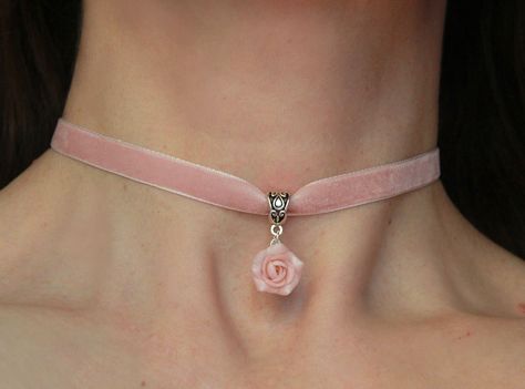 This Choker Necklaces item by BuduartJewelry has 703 favorites from Etsy shoppers. Ships from Greece. Listed on Dec 12, 2023 Pink Rose Jewelry, Pink Ribbon Choker, Pink Necklaces, Pink Choker Necklace, Eyeliner Glitter, Pink Flower Necklace, Pulseras Kandi, Rose Accessories, Rose Choker