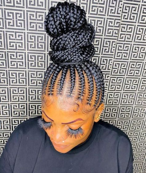 Super High Bun with Stitch Braids Baddie Braid Hairstyles, Braided Bun Black Hair, Bun Hairstyles For Black Women, Braided Updo For Short Hair, Braided Bun Styles, Box Braids Bun, Black Hair Bun, Bun With Curls, High Bun Hairstyles